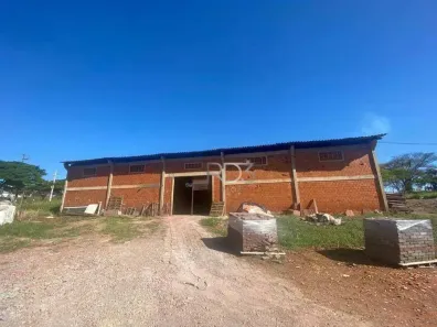 Galpão/Depósito/Armazém para venda ou aluguel, 2000m² no Cilo 3, Londrina