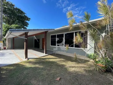 Casa de Condomínio com 3 Quartos à venda, 123m² no Célula Mater, Cabo Frio