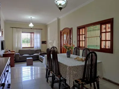 Casa com 3 Quartos à venda, 195m² no Vila Santa Lina, Limeira