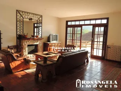 Casa de Condomínio com 4 Quartos para venda ou aluguel, 329m² no Carlos Guinle, Teresópolis