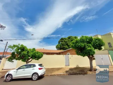 Casa com 3 Quartos para alugar, 180m² no Jardim Nova Santa Paula, São Carlos