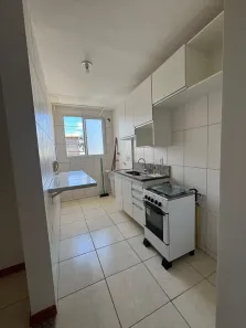 Apartamento com 2 Quartos para alugar, 49m² no Buraquinho, Lauro de Freitas