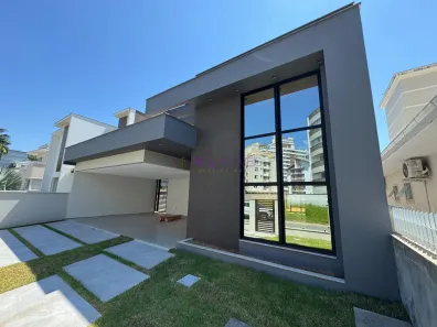 Casa com 3 Quartos à venda, 187m² no Pedra Branca, Palhoça