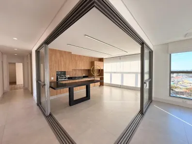 Apartamento com 3 Quartos para alugar, 222m² no Nova Campinas, Campinas