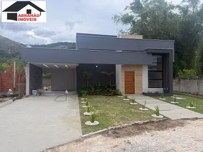 Casa de Condomínio com 3 Quartos à venda, 360m² no São José do Imbassaí, Maricá