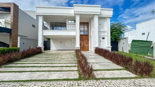 Casa de Condomínio com 6 Quartos à venda, 350m² no Cidade Alpha, Eusébio