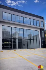 Ponto Comercial para alugar, 774m² no Vila Regente Feijó, São Paulo