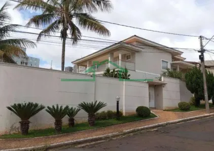 Sobrado com 3 Quartos para alugar, 275m² no Parque Santa Cecília, Piracicaba
