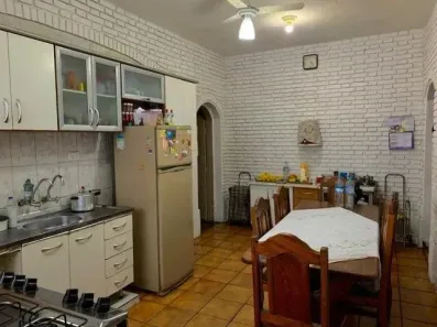 Casa com 6 Quartos para venda ou aluguel, 400m² no Centro, Taubaté