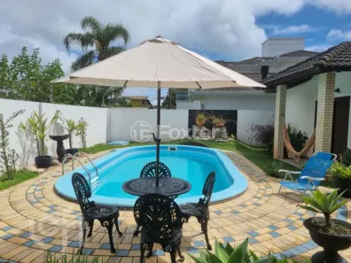 Casa de Condomínio com 3 Quartos à venda, 227m² no Barra da Lagoa, Florianópolis