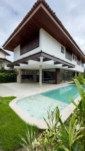 Casa de Condomínio com 4 Quartos para alugar, 250m² no Camburi, São Sebastião