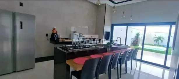 Casa de Condomínio com 3 Quartos à venda, 169m² no Grand Ville, Uberlândia