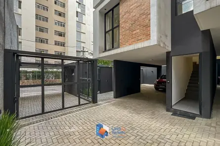 Casa de Condomínio com 2 Quartos à venda, 181m² no Santa Cecília, São Paulo