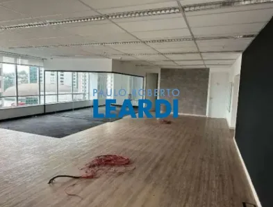 Sala Comercial à venda, 306m² no Cidade Monções, São Paulo