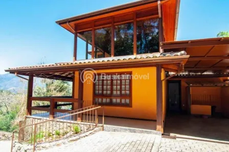 Casa com 4 Quartos à venda, 179m² no Retiro, Petrópolis