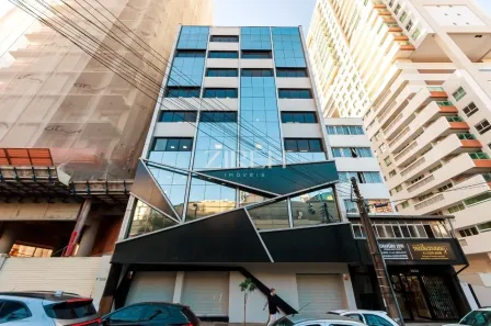 Prédio Comercial à venda, 1890m² no Centro, Curitiba