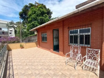 Casa com 3 Quartos à venda, 180m² no Coronel Veiga, Petrópolis