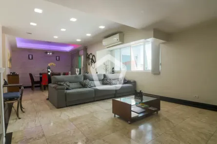 Casa com 6 Quartos à venda, 300m² no Parque Jabaquara, São Paulo