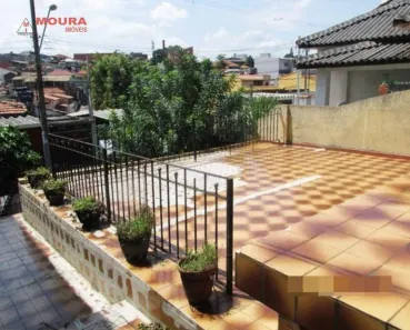 Casa com 5 Quartos à venda, 240m² no Vila Natália, São Paulo