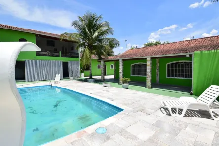 Casa com 3 Quartos à venda, 200m² no Jardim Mar-e-Sol, Peruíbe