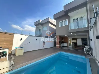 Casa com 3 Quartos à venda, 180m² no Morada de Laranjeiras, Serra