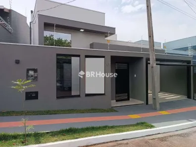 Casa com 3 Quartos à venda, 136m² no Vila Marli, Campo Grande
