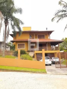 Casa de Condomínio com 4 Quartos à venda, 420m² no Real Parque, São José