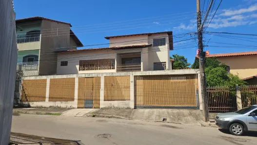 Sobrado com 5 Quartos à venda, 400m² no Metropolitana, Brasília