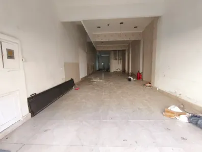 Ponto Comercial para alugar, 130m² no Luz, São Paulo