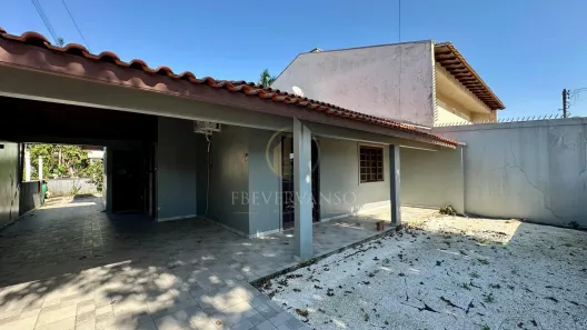 Casa com 2 Quartos à venda, 94m² no Centro, Guaratuba