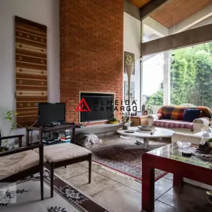 Casa com 4 Quartos para venda ou aluguel, 350m² no Alto de Pinheiros, São Paulo