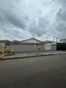 Casa com 3 Quartos à venda, 302m² no Jardim América, Goiânia