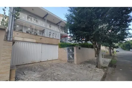 Casa com 5 Quartos à venda, 326m² no Jardim Novo Mundo, Poços de Caldas