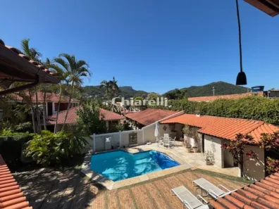 Casa de Condomínio com 4 Quartos à venda, 998m² no Piratininga, Niterói