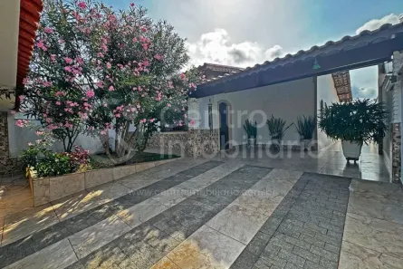 Casa com 2 Quartos à venda, 129m² no Centro, Peruíbe