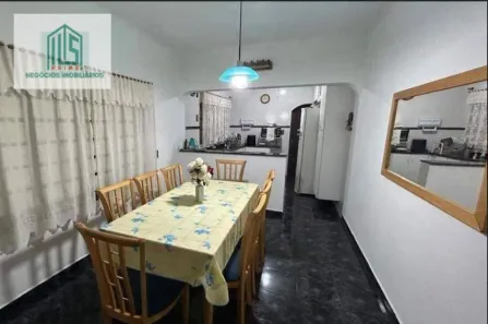 Sobrado com 3 Quartos para alugar, 196m² no Vila Helena, Santo André