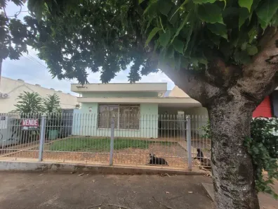 Casa com 2 Quartos à venda, 150m² no Centro, Cosmópolis