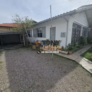 Casa com 3 Quartos à venda, 128m² no Praia Comprida, São José