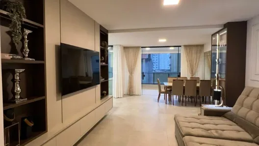 Apartamento com 3 Quartos à venda, 124m² no Meia Praia, Itapema