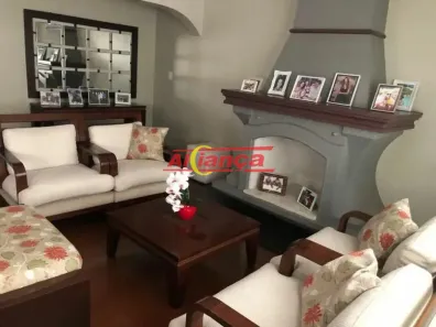 Sobrado com 3 Quartos para alugar, 278m² no Jardim Vila Galvão, Guarulhos