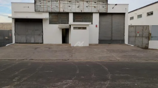 Galpão/Depósito/Armazém para alugar, 715m² no Vila João Jorge, Campinas