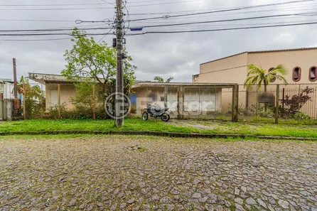 Casa com 5 Quartos à venda, 300m² no Vila Assunção, Porto Alegre