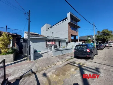 Imóvel Comercial com 5 Quartos para alugar, 175m² no Santa Mônica, Florianópolis