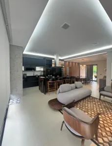 Casa de Condomínio com 3 Quartos à venda, 256m² no Aponiã, Porto Velho