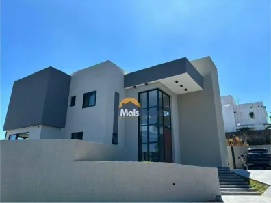 Casa de Condomínio com 3 Quartos à venda, 350m² no Golf Gardens, Carapicuíba