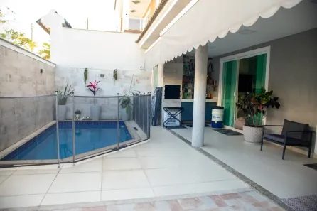 Casa com 4 Quartos à venda, 315m² no Pechincha, Rio de Janeiro