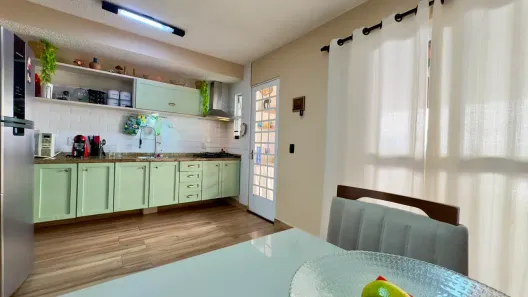 Casa de Condomínio com 2 Quartos à venda, 68m² no Jardim Interlagos, Hortolândia