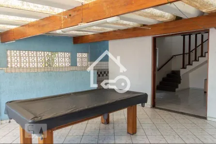 Casa com 3 Quartos à venda, 270m² no Taboão, Diadema