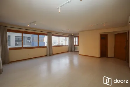 Apartamento com 3 Quartos à venda, 136m² no Auxiliadora, Porto Alegre