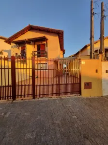 Sobrado com 3 Quartos para alugar, 150m² no Parque 9 de Julho, São Roque